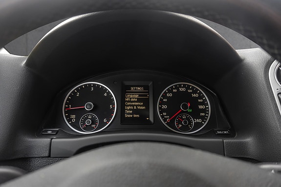 Volkswagen Tiguan 24 of 28