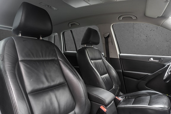 Volkswagen Tiguan 16 of 28