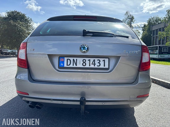 Skoda Superb 4 of 30