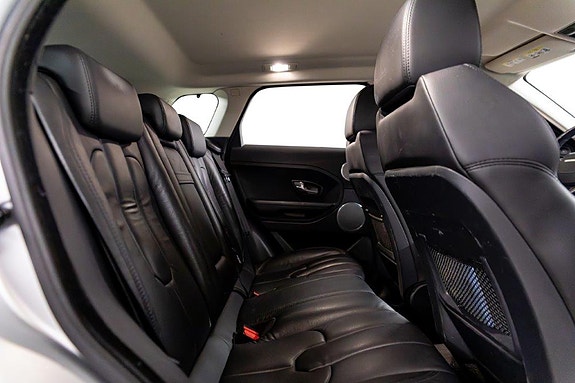Land Rover Range Rover 18 of 30