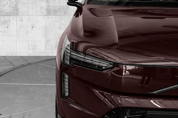 Volvo EX90 4 of 30