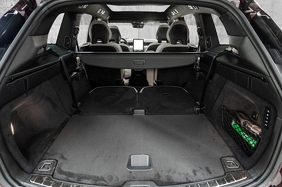 Volvo EX90 24 of 30