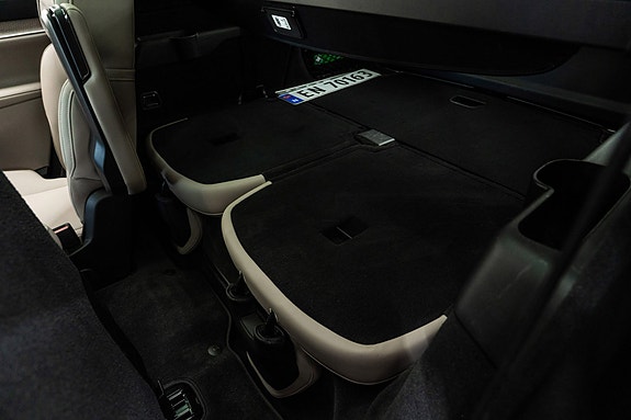 Volvo EX90 14 of 30