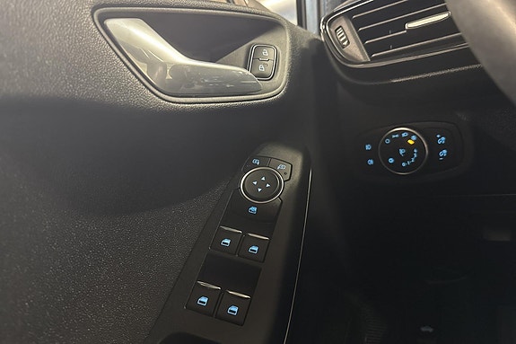 Ford Fiesta 25 of 25