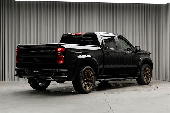 Chevrolet Silverado 1500 5 of 30