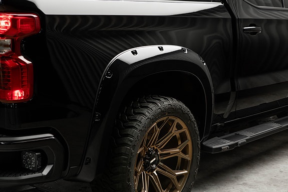 Chevrolet Silverado 1500 9 of 30