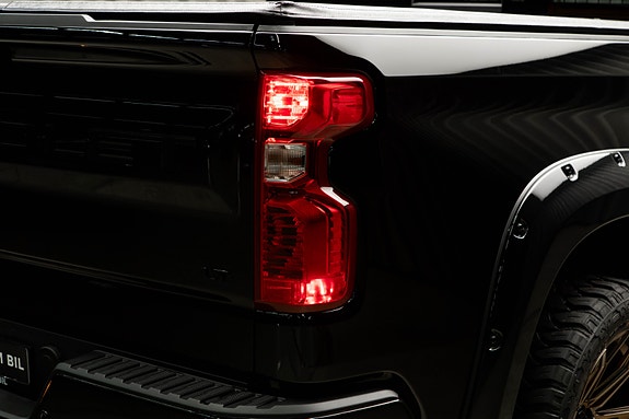 Chevrolet Silverado 1500 15 of 30
