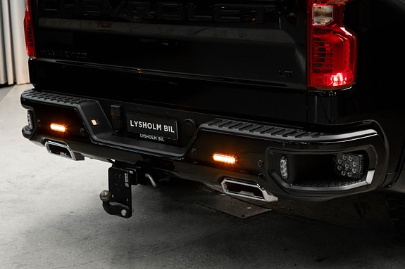 Chevrolet Silverado 1500 17 of 30
