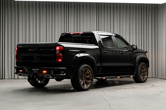 Chevrolet Silverado 1500 7 of 30