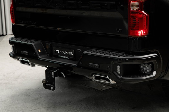 Chevrolet Silverado 1500 16 of 30