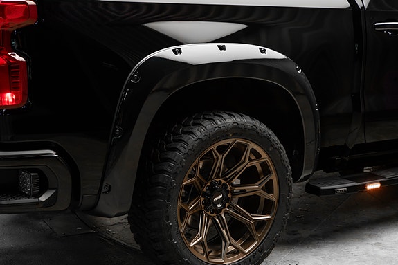 Chevrolet Silverado 1500 11 of 30