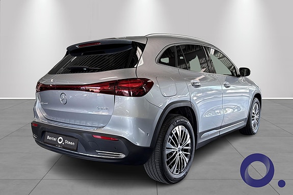 Mercedes-Benz EQA300 6 of 29