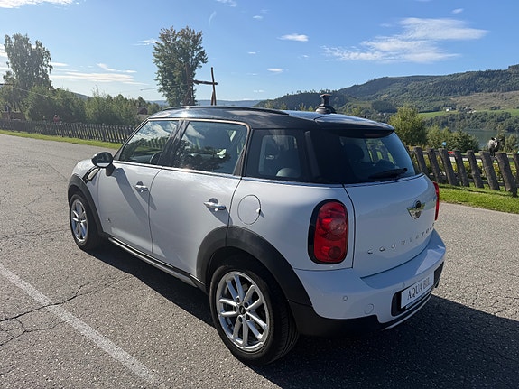 MINI Cooper 6 of 18