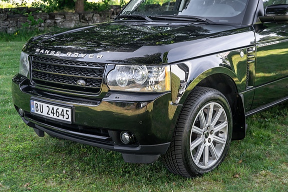 Land Rover Range Rover 10 of 30