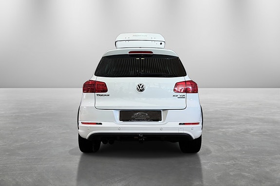 Volkswagen Tiguan 6 of 30