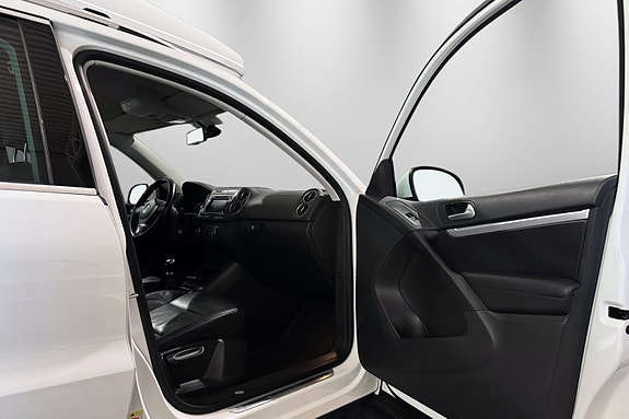Volkswagen Tiguan 27 of 30