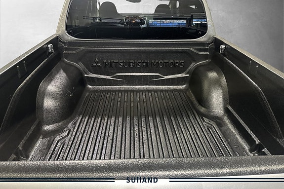 Mitsubishi L200 19 of 23