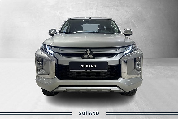Mitsubishi L200 8 of 23