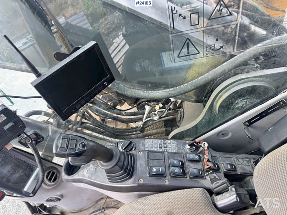 Volvo EC250DL gravemaskin m/ Rototilt, 2 skuffer og GPS 27 of 30