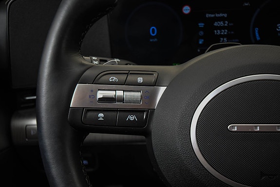 Hyundai Kona 15 of 25