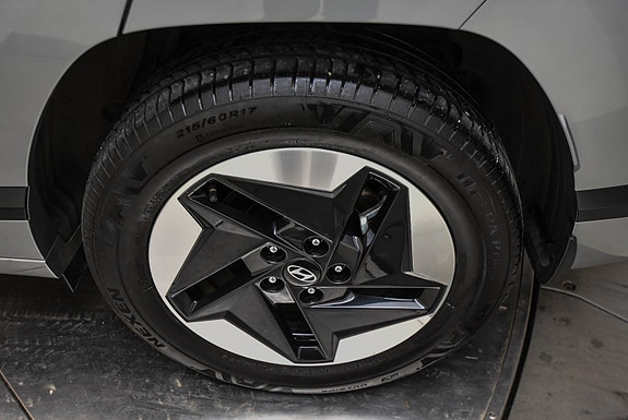 Hyundai Kona 2 of 25