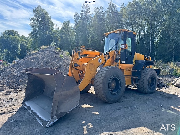JCB 436 hjullaster med skuffe 2 of 30
