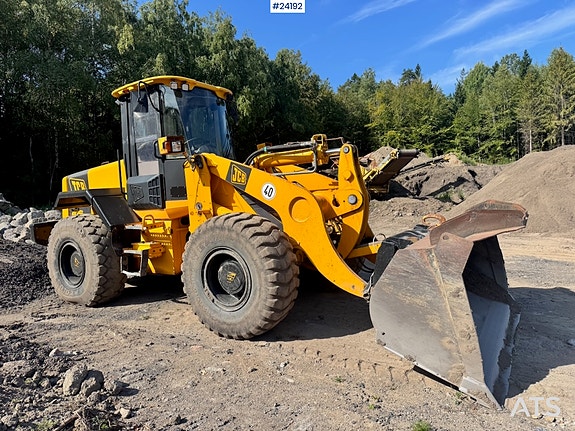 JCB 436 hjullaster med skuffe 7 of 30