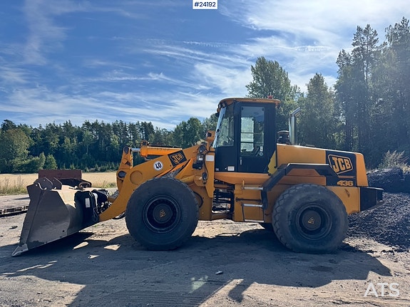 JCB 436 hjullaster med skuffe 3 of 30