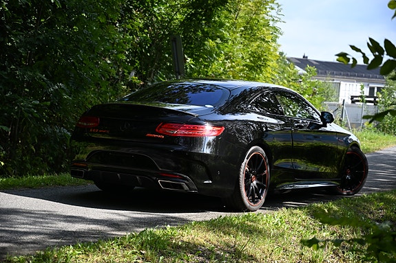Mercedes-Benz S63 10 of 30