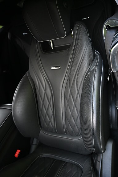 Mercedes-Benz S63 25 of 30