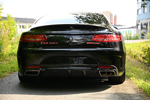 Mercedes-Benz S63 7 of 30
