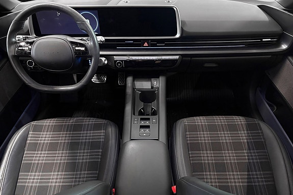 Hyundai Ioniq 6 17 of 30