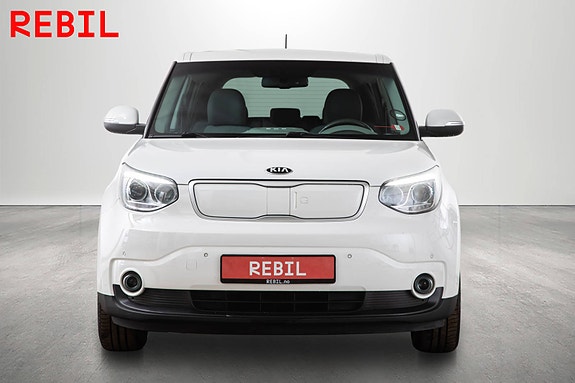 Kia e-Soul 3 of 21