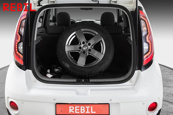 Kia e-Soul 20 of 21