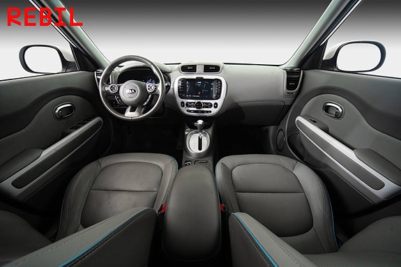 Kia e-Soul 11 of 21