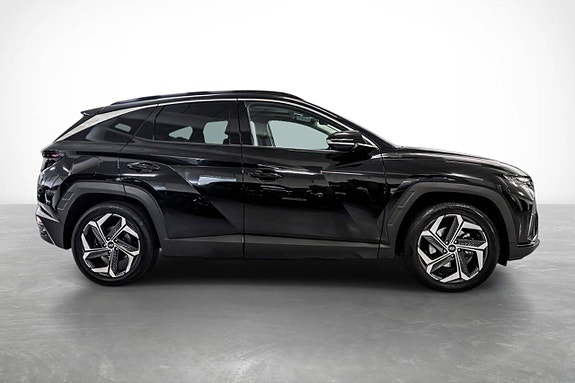 Hyundai Tucson 4 of 30