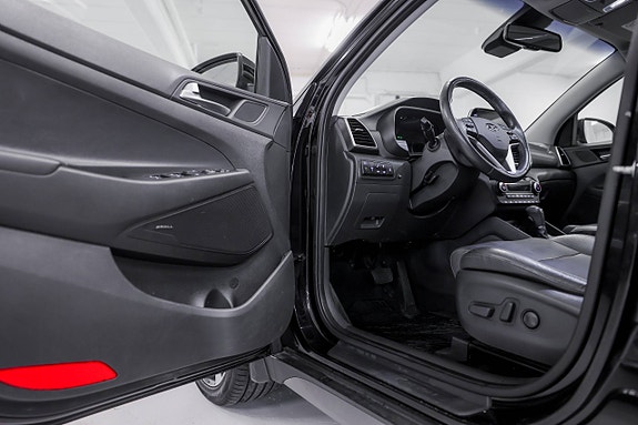 Hyundai Tucson 9 of 30