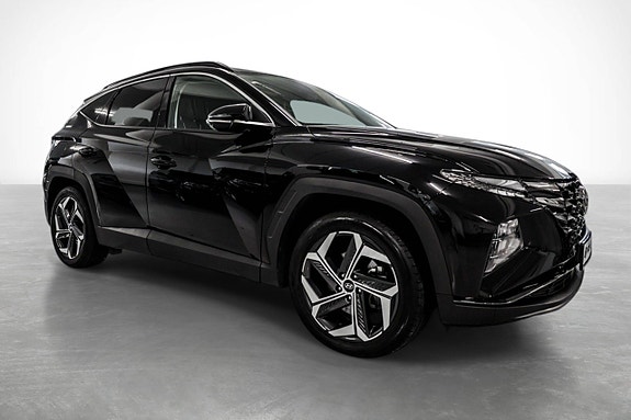 Hyundai Tucson 3 of 30