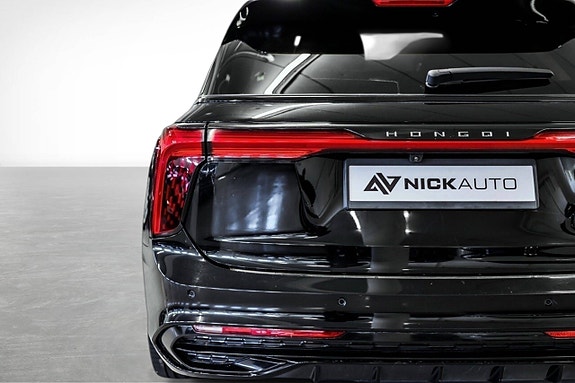 Hongqi E-HS9 9 of 30