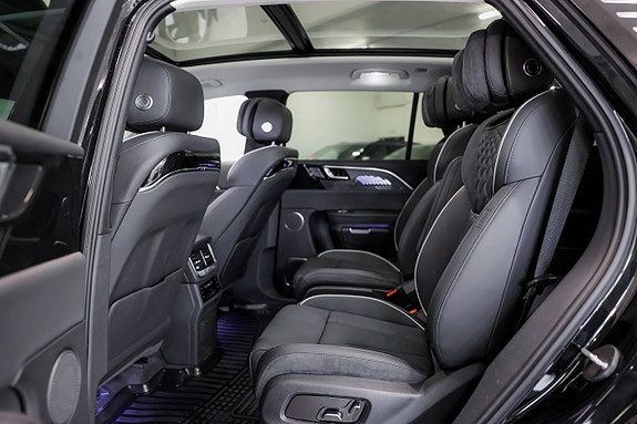 Hongqi E-HS9 28 of 30