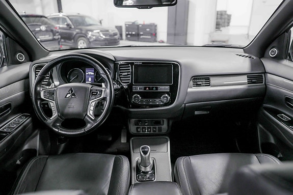 Mitsubishi Outlander 21 of 30