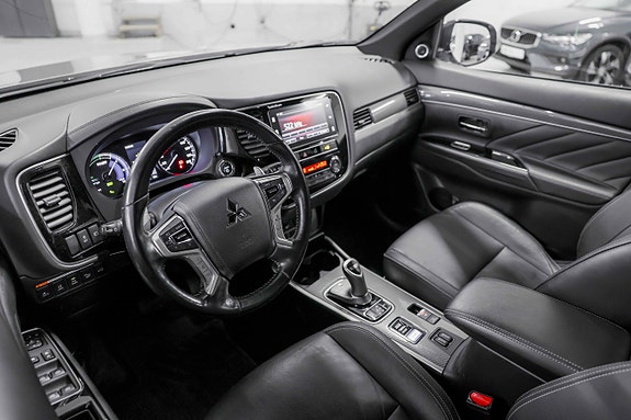 Mitsubishi Outlander 11 of 30
