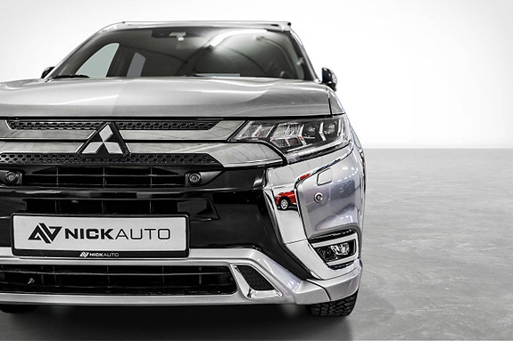 Mitsubishi Outlander 3 of 30
