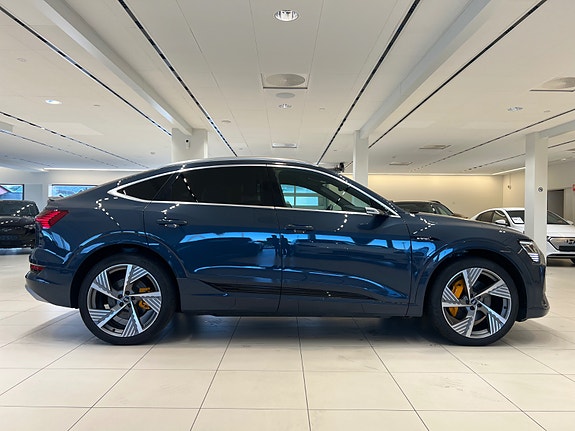 Audi e-tron Sportback 11 of 30