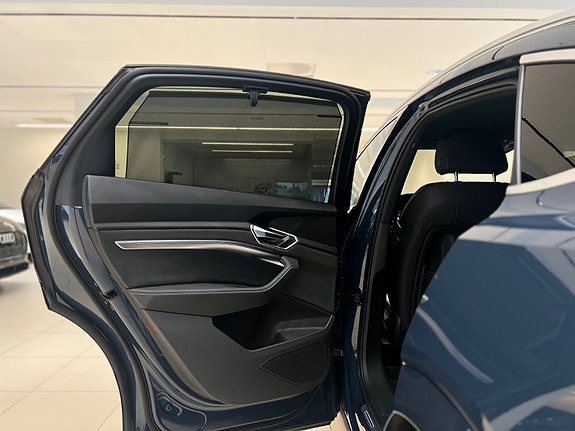 Audi e-tron Sportback 20 of 30