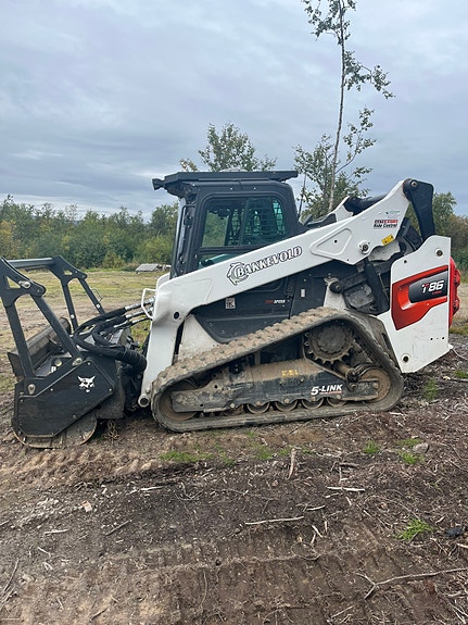 Bobcat T86 4 of 24