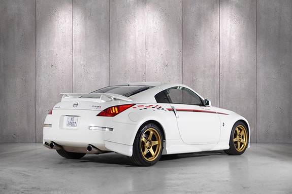 Nissan 350 Z 6 of 17
