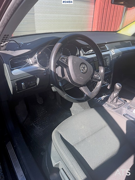 Skoda Superb 7 of 17