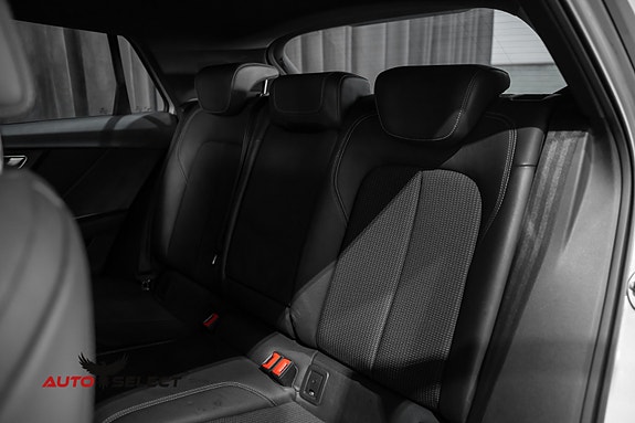 Audi Q2 16 of 30