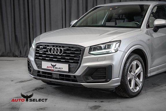Audi Q2 7 of 30
